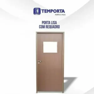 Porta lisa com requadro